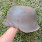 Prachtig onaangeroerde Duitse wo2 M42 helm NS66, Ophalen of Verzenden