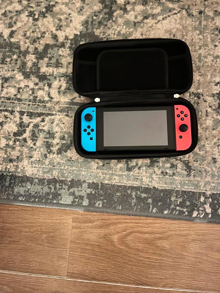 Nintendo switch 1, Consoles de jeu & Jeux vidéo, Jeux | Nintendo Switch, Enlèvement