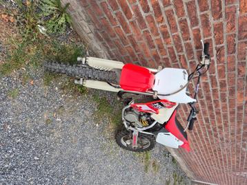 Honda 82cc cr  beschikbaar voor biedingen
