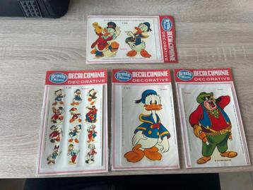 Set van 4 grote oude Disney-stickerborden beschikbaar voor biedingen
