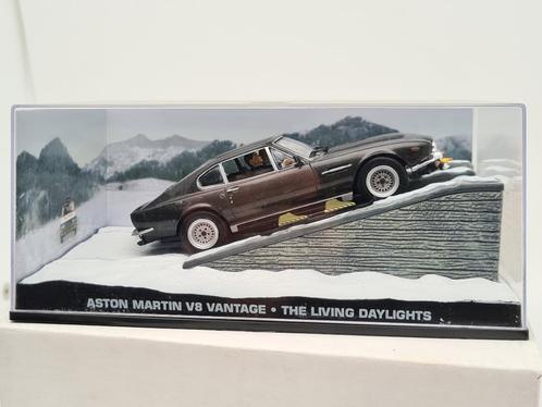 Aston Martin V8 James Bond 1:43, Hobby en Vrije tijd, Modelauto's | 1:43, Zo goed als nieuw, Auto, Overige merken, Ophalen of Verzenden