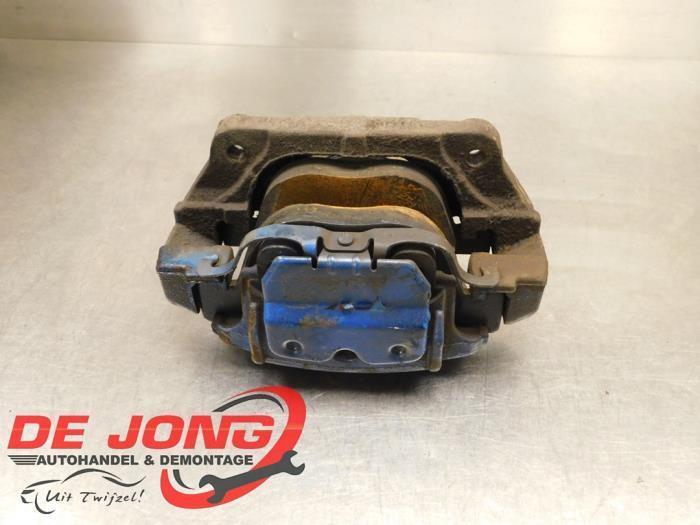 Remklauw (Tang) rechts-voor van een BMW X5, Auto-onderdelen, Remmen en Aandrijving, BMW, Gebruikt, 3 maanden garantie, Ophalen of Verzenden