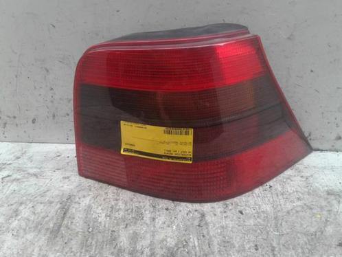 Achterlicht rechts van een Volkswagen Golf, Auto-onderdelen, Verlichting, Volkswagen, Gebruikt, 3 maanden garantie, Ophalen of Verzenden