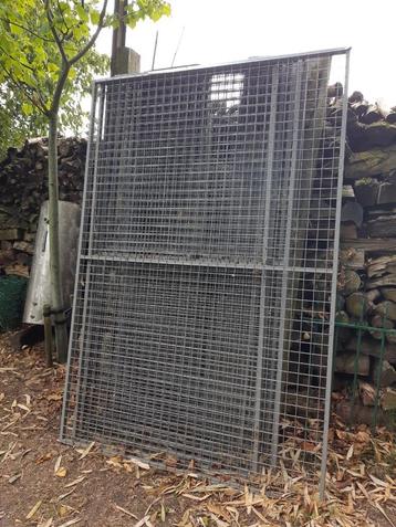 Voliere panelen beschikbaar voor biedingen