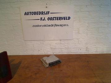 Boordcomputer van een Opel Vivaro beschikbaar voor biedingen