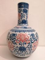 Chinese porseleinen vaas in blauw en rood onderglazuur, Ophalen