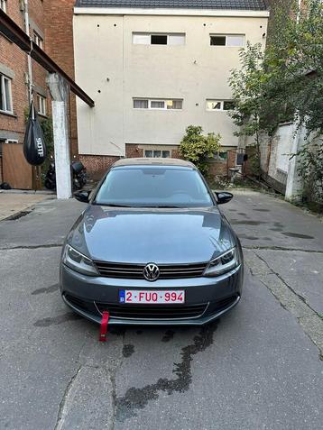 Volkswagen jetta 2011, Autos, Argent ou Gris, Achat, Boîte manuelle, Noir