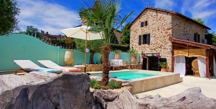 Boutique lodge voor 2 pers. jetstream zwembad  Boek op tijd!, Vakantie, Vakantiehuizen | Frankrijk, Dordogne, Overige typen, Dorp