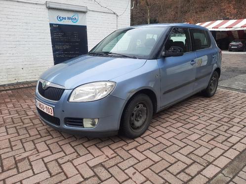 Skoda fabia 1.4tdi 2008/clim à réparer, Auto's, Skoda, Particulier, Fabia, ABS, Airbags, Airconditioning, Centrale vergrendeling