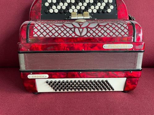 Compacte Firotti knopaccordeon . 80 bas . DO3., Muziek en Instrumenten, Accordeons, Gebruikt, Knopaccordeon, 80-bas, Weltmeister