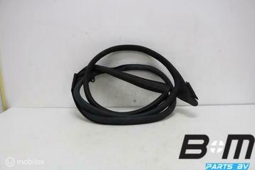 Portierrubber linksachter Audi RS5 8W8833707 beschikbaar voor biedingen