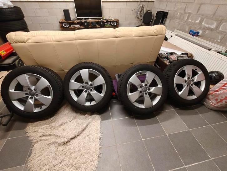 Audi , Skoda ,Volkswagen , Cupra , Seat, Auto-onderdelen, Banden en Velgen, Banden en Velgen, Winterbanden, 17 inch, 225 mm, Personenwagen