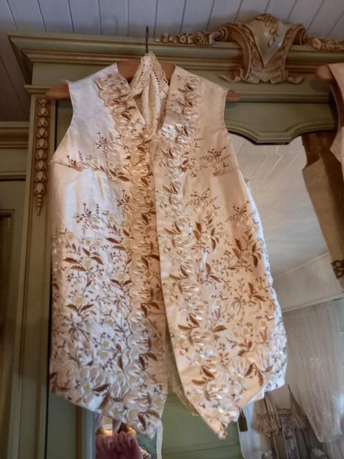 Antiek Gilet van Zijde , Jaar 1900, Antiek en Kunst, Curiosa en Brocante, Ophalen of Verzenden