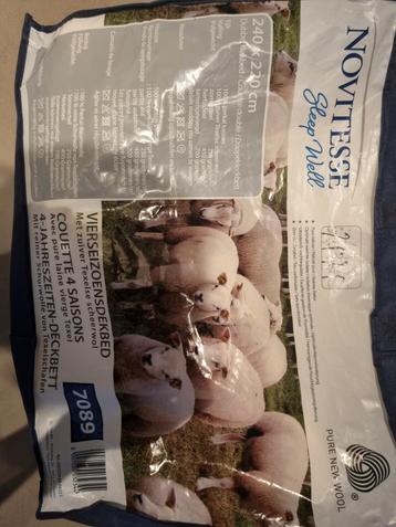 Dubbel dekbed 220x240 beschikbaar voor biedingen