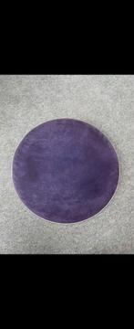 Kantkloskussen met houten veterstandaard, Ophalen