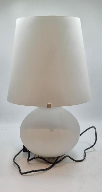 Fontana Arte kapotte lamp beschikbaar voor biedingen