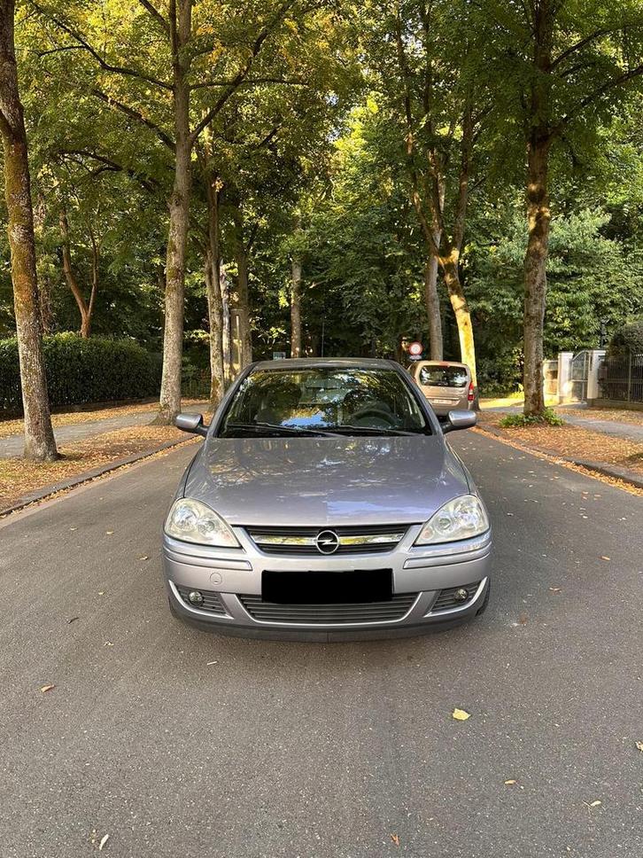 Opel Corsa C 1.2 i benzine, Auto's, Opel, Particulier, Corsa, ABS, Airbags, Airconditioning, Alarm, Bluetooth, Centrale vergrendeling