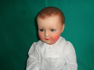 Grote Petitcollin pop.  60 cm groot.  beschikbaar voor biedingen