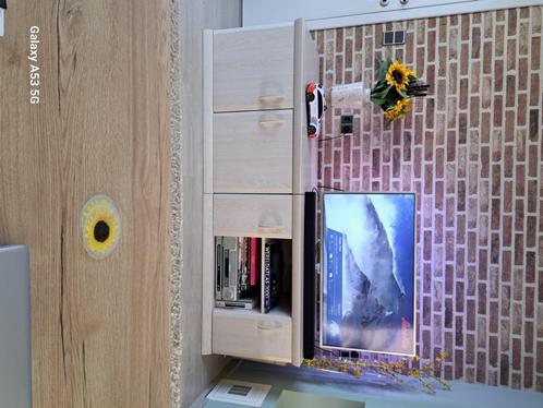 Complete eetkamer .BOD GRAAG., Huis en Inrichting, Complete eetkamers, Gebruikt, Minder dan 4 stoelen, Ophalen