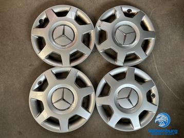 ORIGINELE Mercedes Vito W169 wieldoppen 15 inch beschikbaar voor biedingen