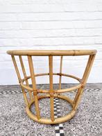 Table basse ronde en rotin et verre, Ophalen, Minder dan 45 cm, Gebruikt, Rond