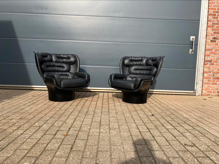 2x Joe Colombo Elda Chair Black leather, Black fiberglass, Huis en Inrichting, Fauteuils, Zo goed als nieuw, Leer, Ophalen of Verzenden