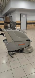 Comac poetsmachine, Enlèvement, Utilisé, Machine de nettoyage à brosse