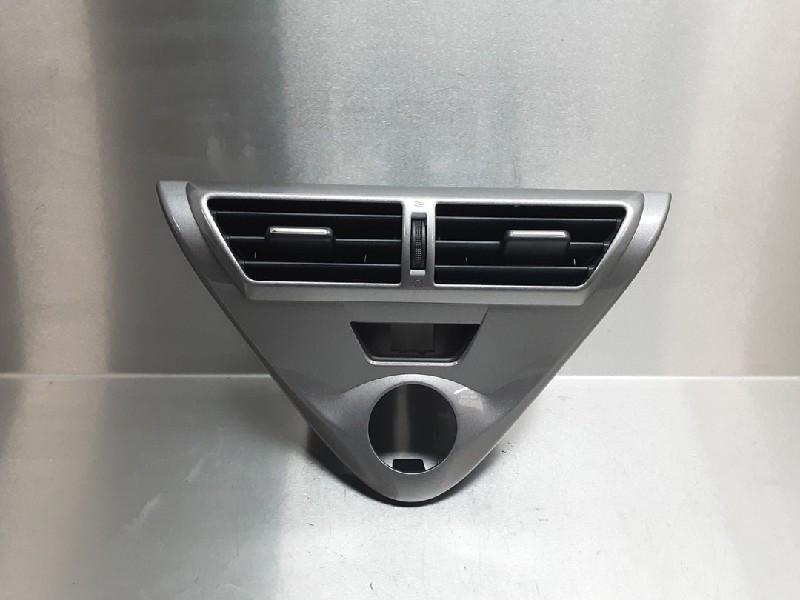 AERATEUR TABLEAU DE BORD Toyota iQ (|5567074010|), Utilisé, Toyota