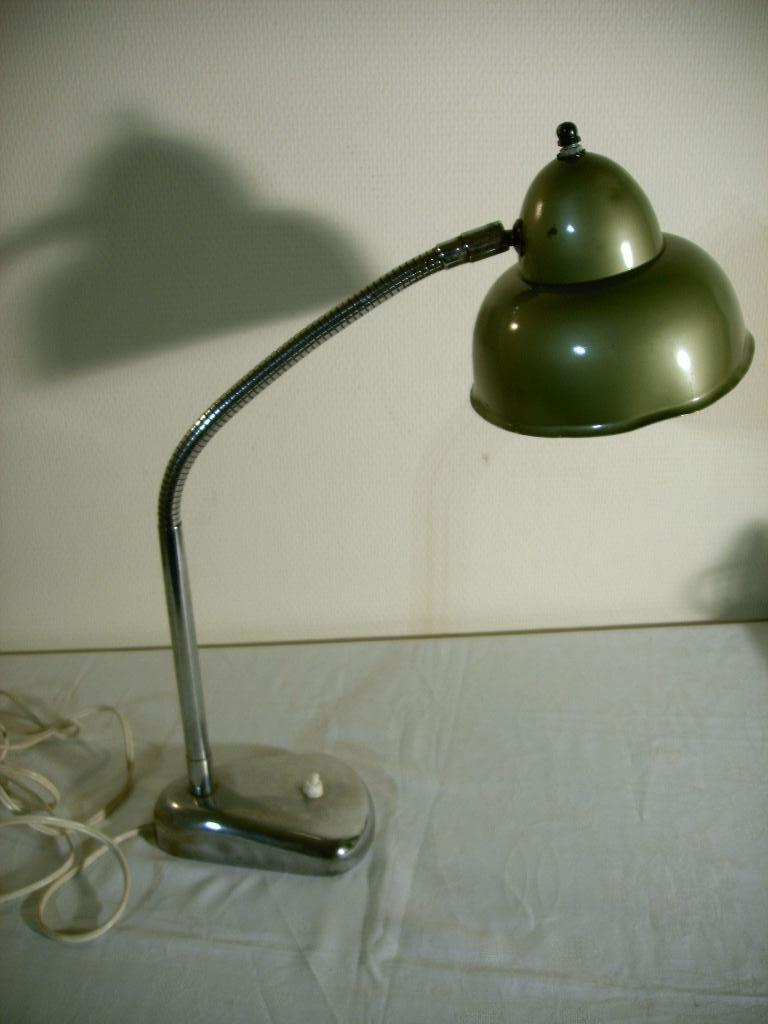 Vintage metalen bureaulamp, Huis en Inrichting, Lampen | Tafellampen, Gebruikt, 50 tot 75 cm, Ophalen of Verzenden, Metaal