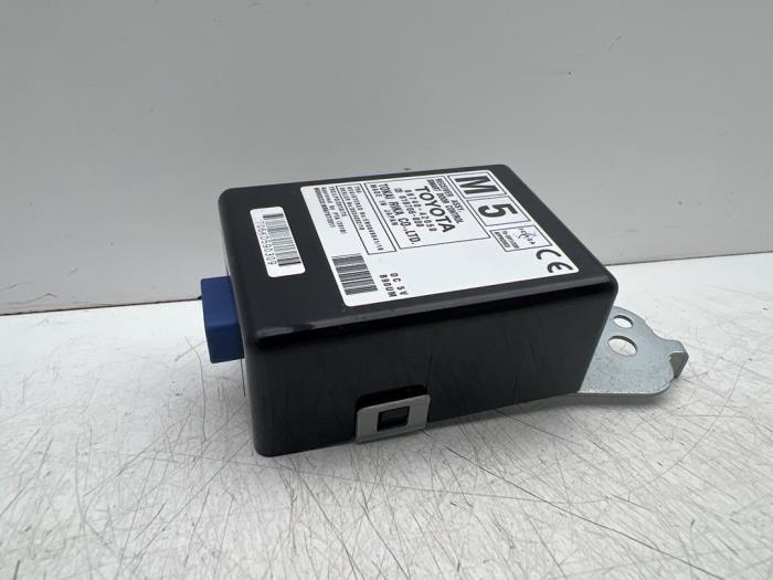 Centrale Deurvergrendelings Module van een Toyota Rav-4, Gebruikt, -, -, Ophalen of Verzenden