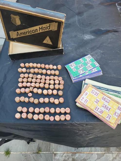 Vintage Franse Lotto Bingo spel, Antiek en Kunst, Antiek | Speelgoed, Ophalen
