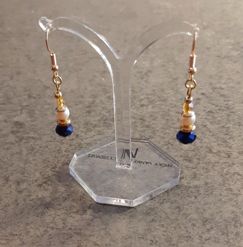 Te koop: Nieuw!! Leuke oorbellen, Handtassen en Accessoires, Oorbellen, Ophalen, Nieuw, Blauw, Hangers