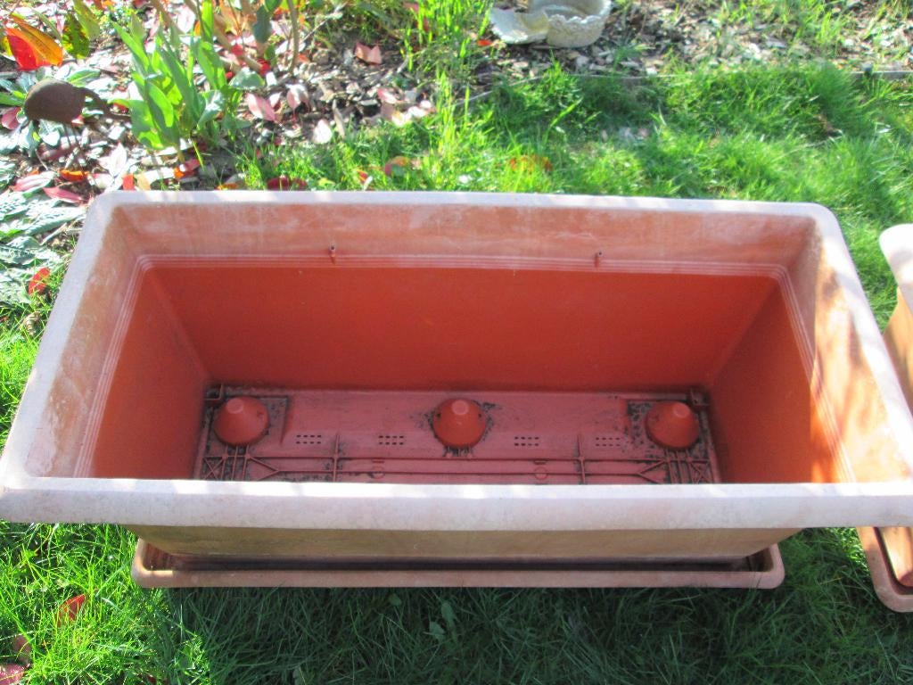 bac à fleurs jardinière avec soucoupe 100 x 45 et 40 hauteur, Jardin & Terrasse, 30 à 60 cm, Enlèvement, Utilisé, Intérieur