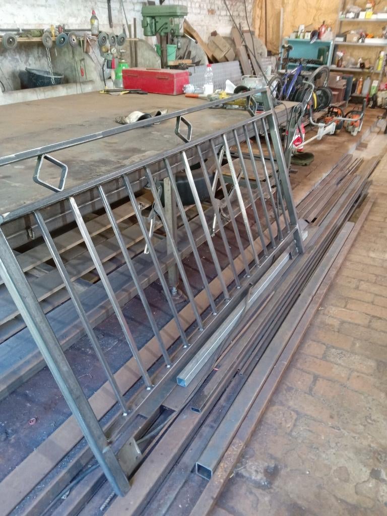 Soudeur acier, Enlèvement, Acier