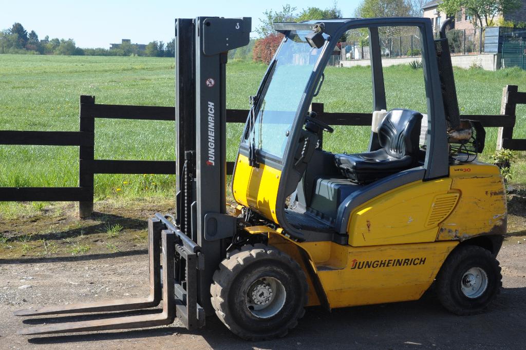 Chariot élévateur JUNGHEINRICH Diesel 3.000 Kg, Diesel, Jungheinrich, Chariot élévateur, Enlèvement