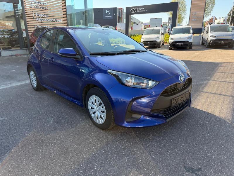 Toyota Yaris Dynamic, Automaat, Blauw, 1490 cc, Bedrijf