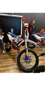 KTM 300 EXC 6 days 2026, 300 cm³, Entreprise, Enduro