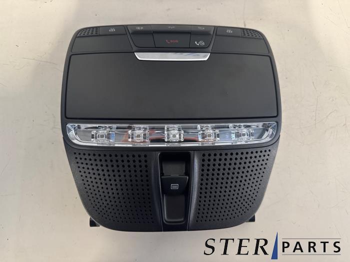 Eclairage intérieur avant d'un Mercedes C-Klasse, Autos : Pièces & Accessoires, Éclairage, Mercedes-Benz, Utilisé, 3 mois de garantie