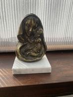 Maria beeldje, Enlèvement