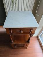 Antiek nachtkastje / nachttafeltje met marmeren blad, Antiek en Kunst, Antiek | Meubels | Kasten, Ophalen