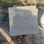 100 betontegels, Ophalen