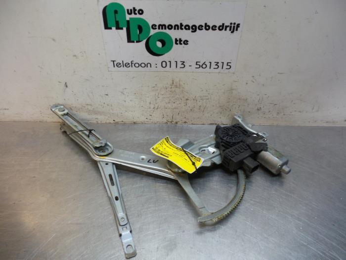 Mécanique vitre 4portes avant gauche d'un Opel Zafira (Zafi, Autos : Pièces & Accessoires, Vitres & Accessoires, Opel, Utilisé