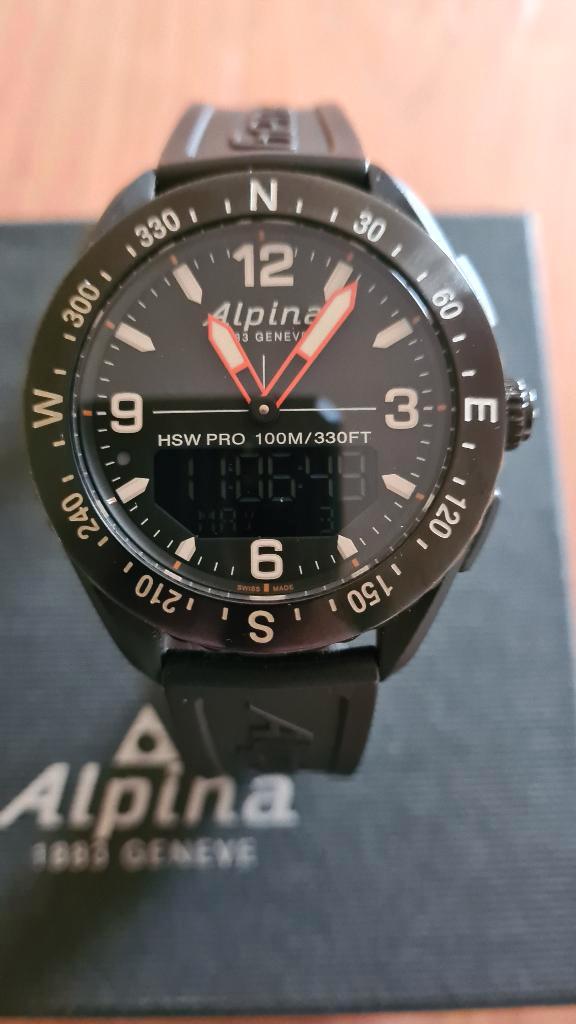 Alpina Alpiner X Horloge, Handtassen en Accessoires, Horloges | Heren, Gebruikt, Polshorloge, Overige merken, Kunststof, Ophalen