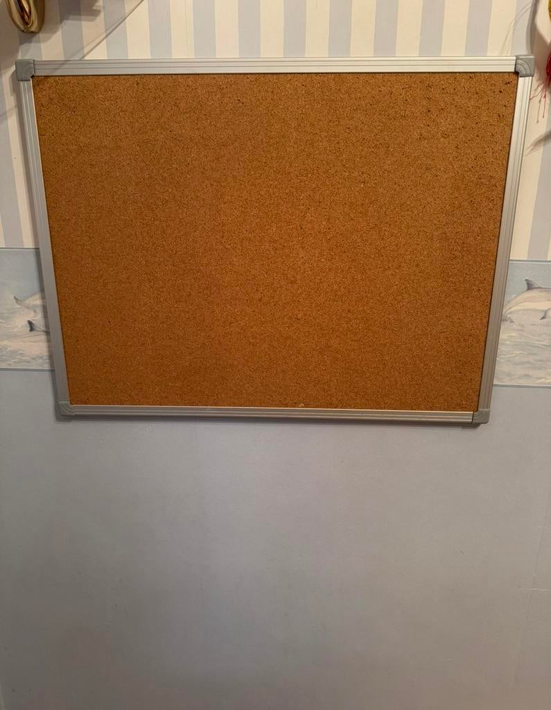 Prikbord, Huis en Inrichting, Woonaccessoires | Memoborden, Ophalen, Zo goed als nieuw, Prikbord