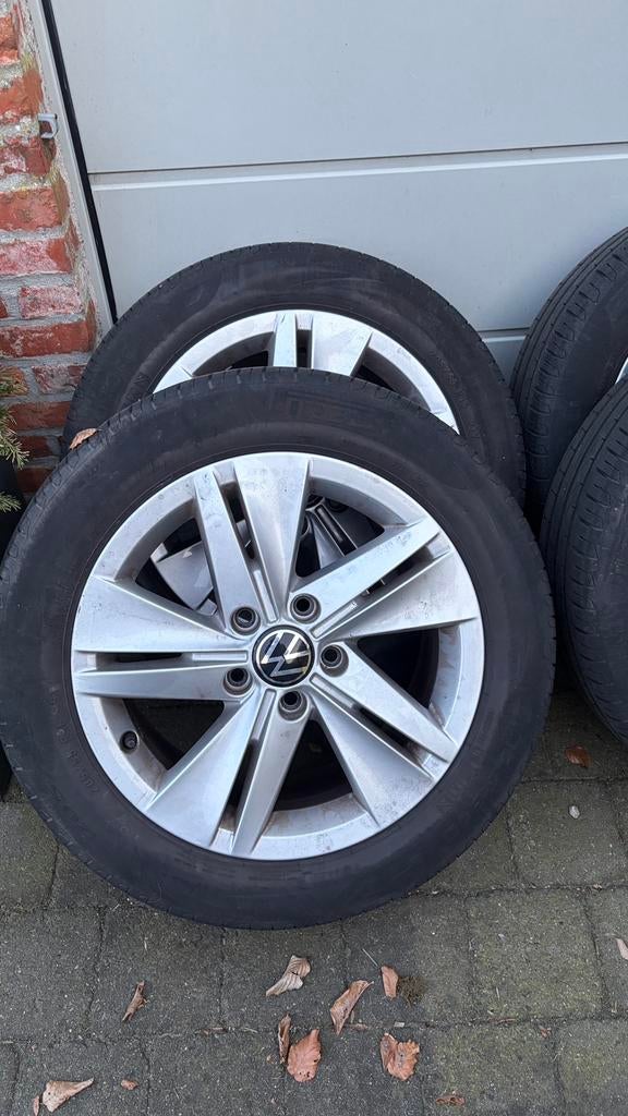 4 jantes VW 16 pouces d'origine + pneus Pirelli Cinturato P7, Autos : Pièces & Accessoires, Pneus & Jantes, 16 pouces, Pneus été