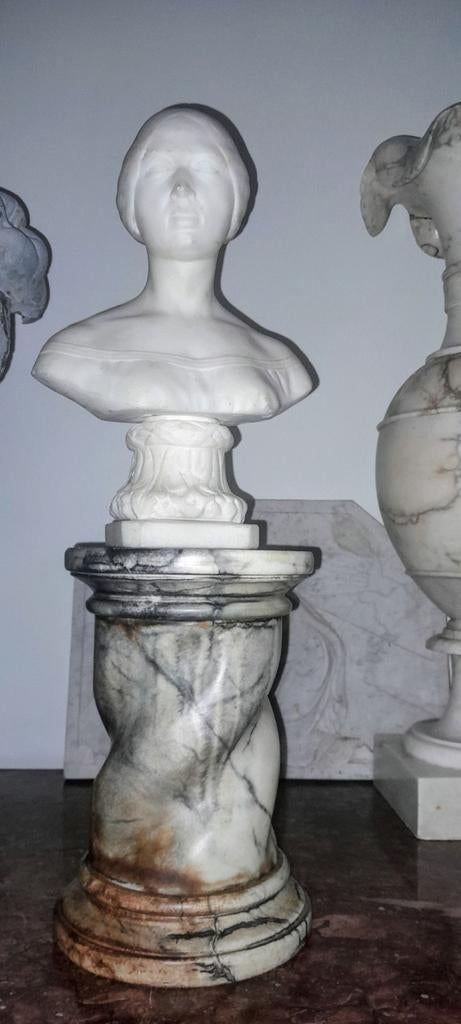 Marmeren beeld, Huis en Inrichting, Woonaccessoires | Boeddhabeelden