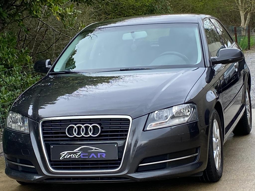 Audi A3 1.6Tdi 06/2010 212290km CLIM - JANTES - CARNET-EURO5, Autos, Achat, Entreprise, Boîte manuelle, Entretenue par le concessionnaire