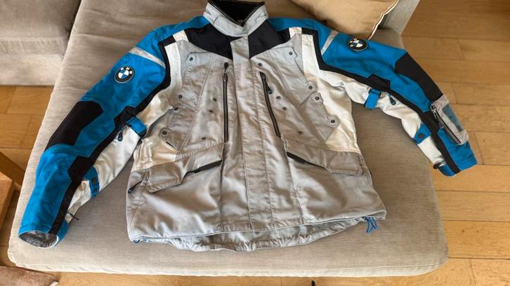 Tenue moto bmw gs rallye, Motos, Vêtements | Vêtements de moto, Combinaison, Hommes, Seconde main, Enlèvement