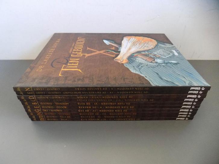 De Tien geboden ~ Complete serie hardcovers 1 t/m 10, Livres, BD, Comme neuf, Série complète ou Série, Enlèvement ou Envoi
