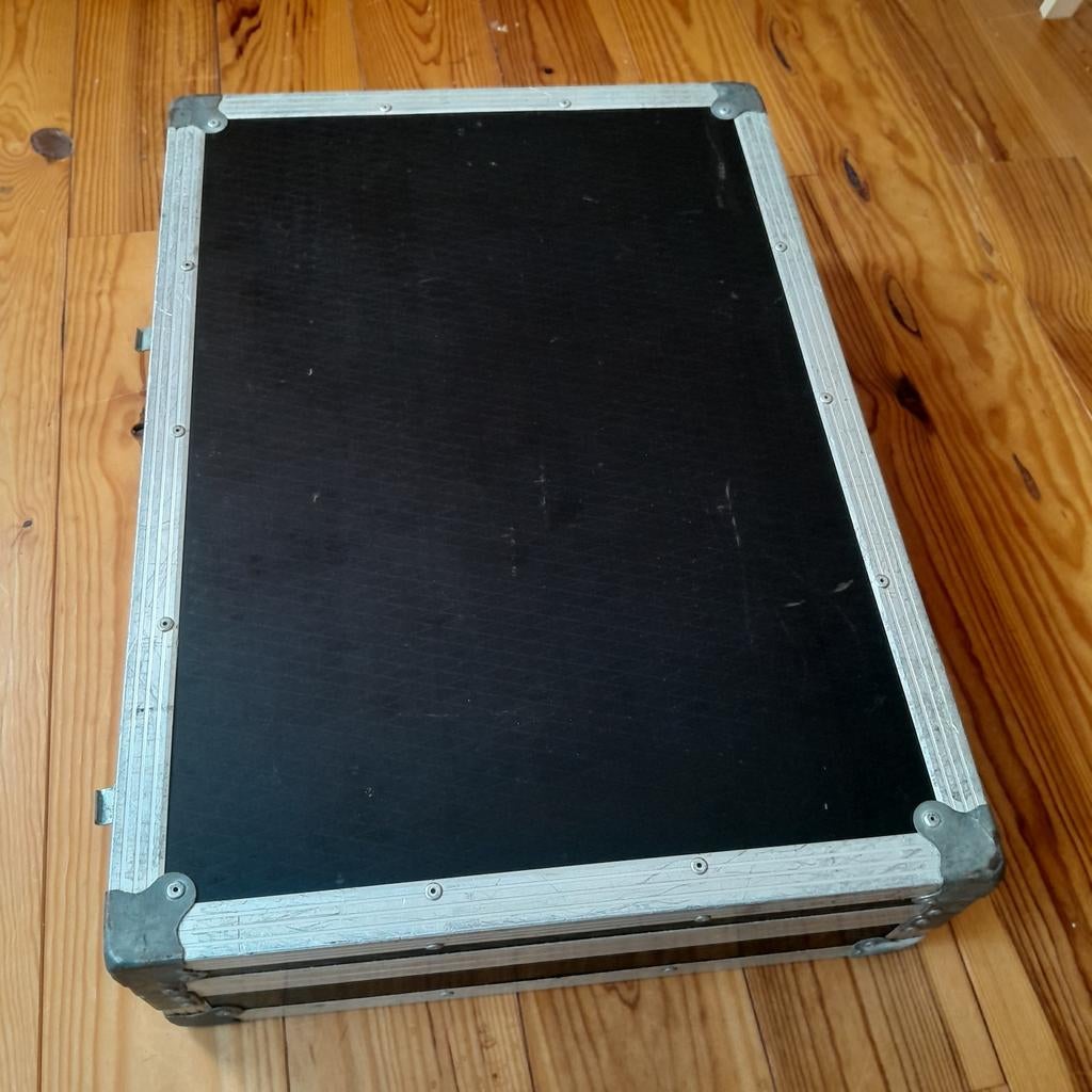 Yamaha ProMix 01 – Table de mixage digitale + flight case, Enlèvement, Flight case